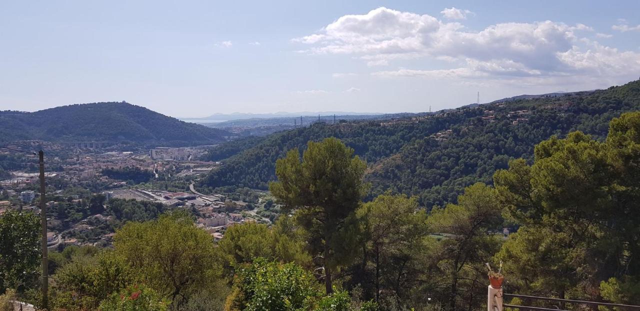 Le Chalet De La Pierreraie Cote D'Azur Piscine Terrasse Et Vue Mer Drap Exteriör bild